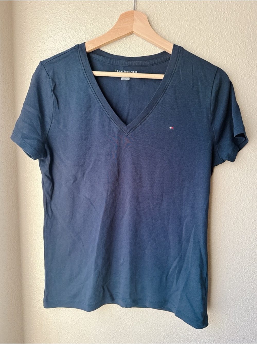 Tommy Hilfiger Navy Blue V-Neck Short Sleeve Tee - Size XL